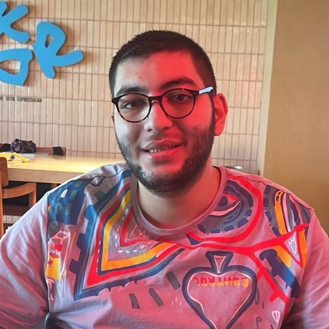 Hadi Kanaan, le créateur d'Eye Fire, souriant